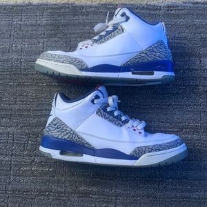 Air Jordan 3 True Blue